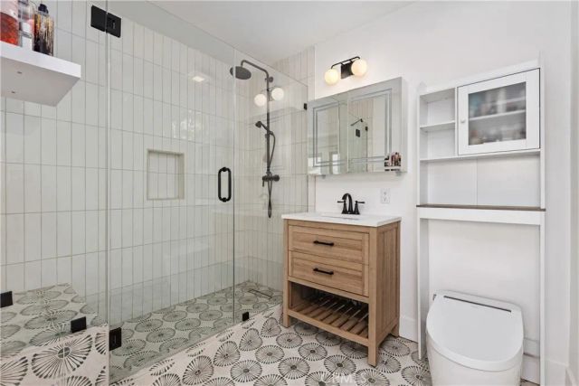 3550 Goldenrod Circle, Seal Beach, CA 90740