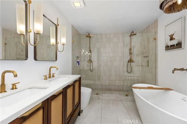 3550 Goldenrod Circle, Seal Beach, CA 90740