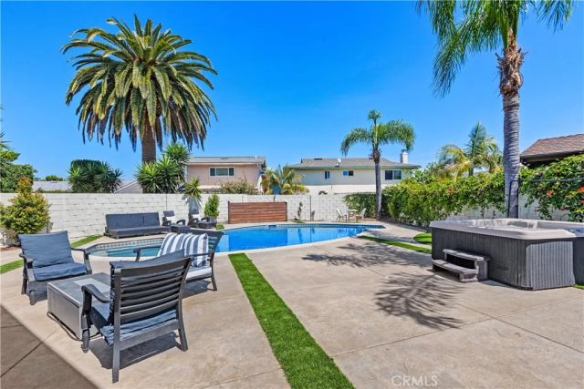 3550 Goldenrod Circle, Seal Beach, CA 90740