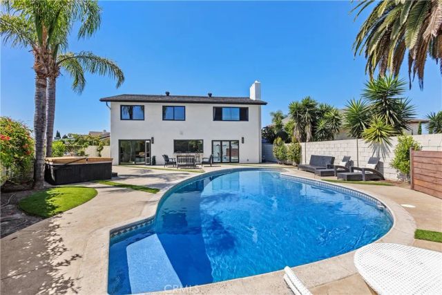 3550 Goldenrod Circle, Seal Beach, CA 90740