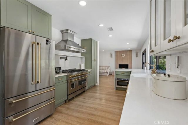 3550 Goldenrod Circle, Seal Beach, CA 90740