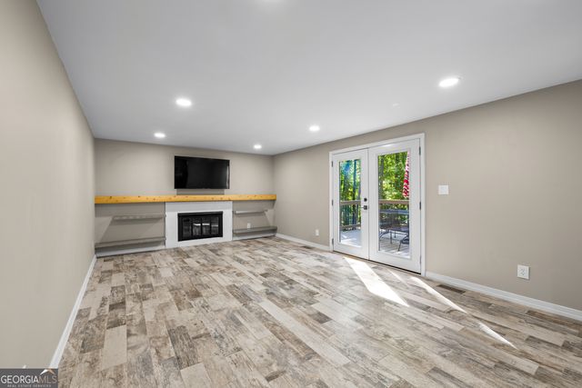 204 Creek Bed Court, Peachtree City, GA 30269