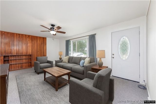 1012 S Riley Drive, Scottsburg, IN 47170