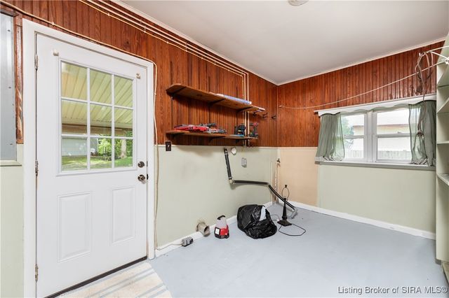 1012 S Riley Drive, Scottsburg, IN 47170