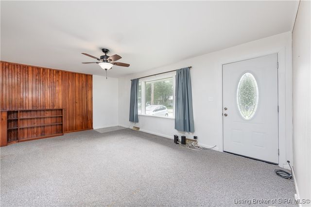 1012 S Riley Drive, Scottsburg, IN 47170