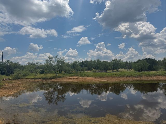 1681 Rocky Hollow Drive, Burnet, TX 78611