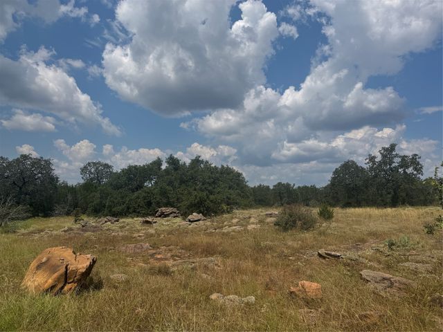 1681 Rocky Hollow Drive, Burnet, TX 78611