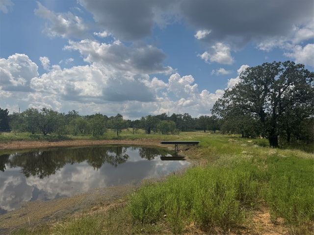 1681 Rocky Hollow Drive, Burnet, TX 78611