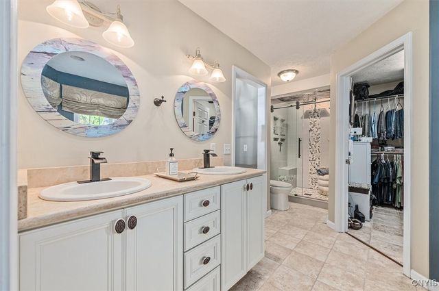 6652 East Sorrell Hill Road, Van Buren, NY 13164