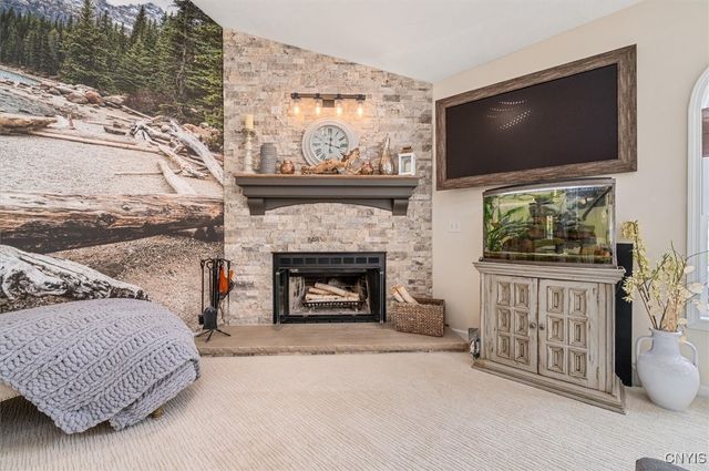 6652 East Sorrell Hill Road, Van Buren, NY 13164