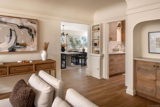 4254 Ampudia, San Diego, CA 92103