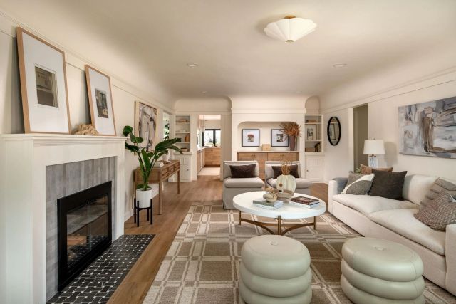 4254 Ampudia, San Diego, CA 92103