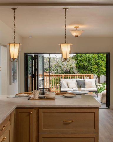 4254 Ampudia, San Diego, CA 92103