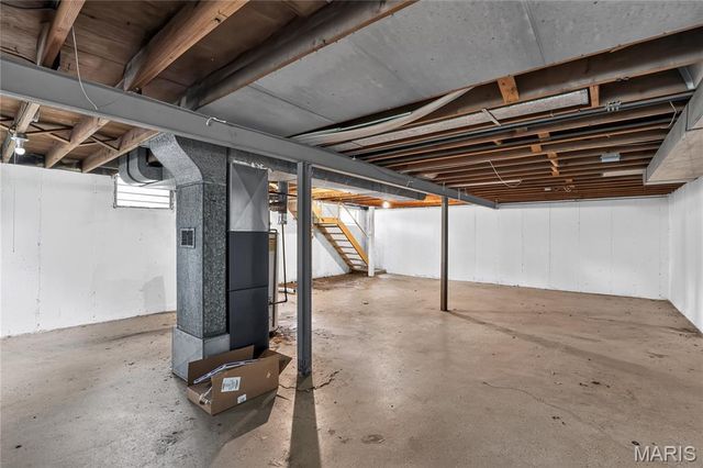 10829 Glen Garry Road, St Louis, MO 63137