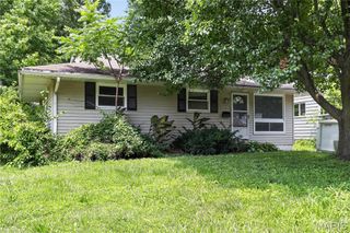 10829 Glen Garry Road, St Louis, MO 63137