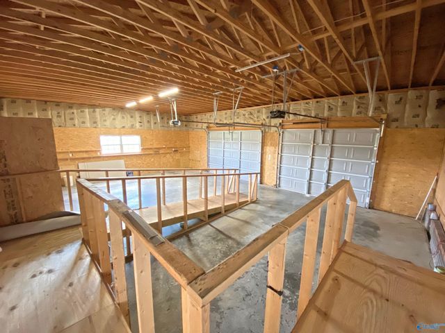 220 County Road 530, Rogersville, AL 35610