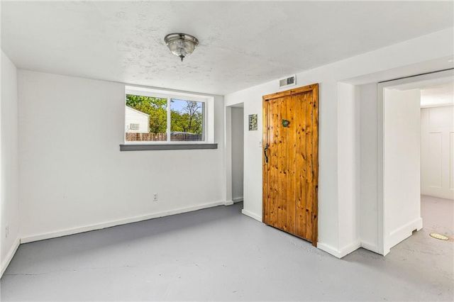 13219 Mcgee Street, Kansas City, MO 64145