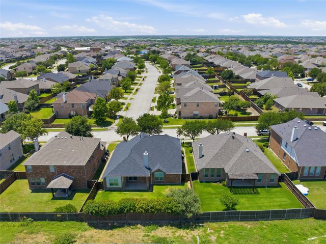 3229 Horizons Drive, Little Elm, TX 75068