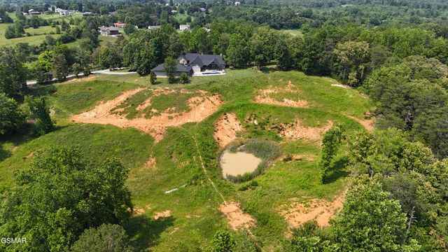 1121 Cummings Chapel Road, Sevierville, TN 37862