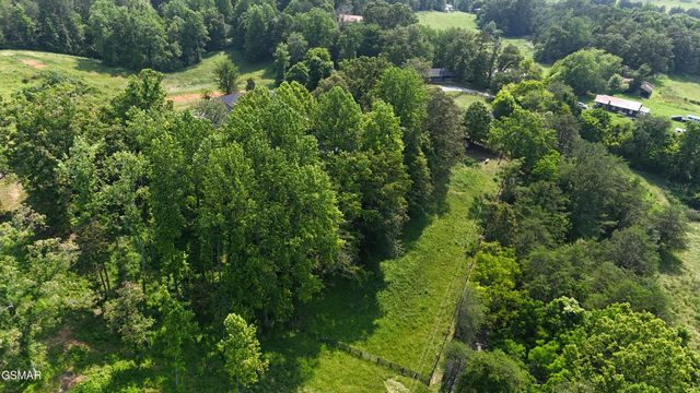 1121 Cummings Chapel Road, Sevierville, TN 37862