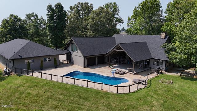 1121 Cummings Chapel Road, Sevierville, TN 37862