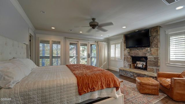 1121 Cummings Chapel Road, Sevierville, TN 37862