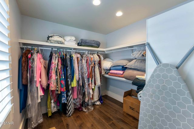 1121 Cummings Chapel Road, Sevierville, TN 37862