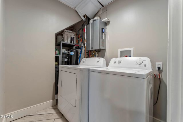 1121 Cummings Chapel Road, Sevierville, TN 37862