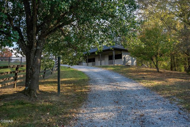 1121 Cummings Chapel Road, Sevierville, TN 37862