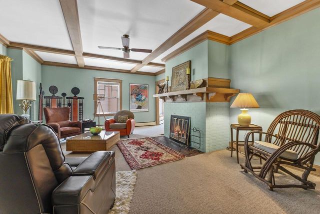 1512 College AVENUE, Racine, WI 53403