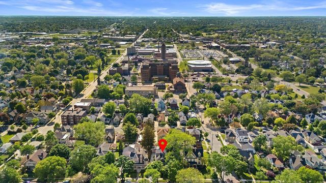 1512 College AVENUE, Racine, WI 53403