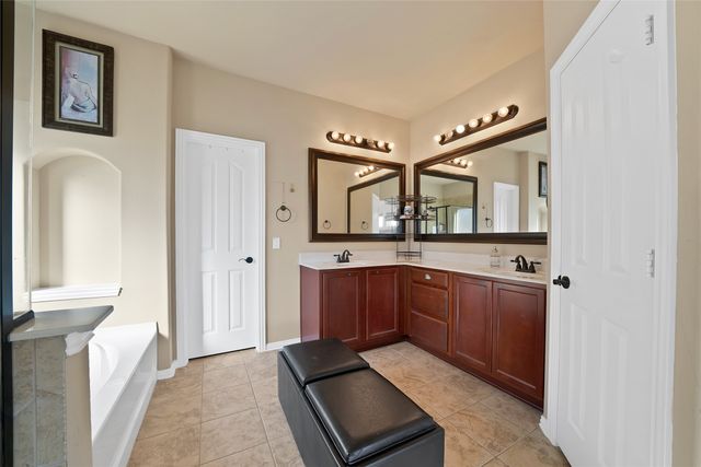 1105 Killian Drive, Mansfield, TX 76063