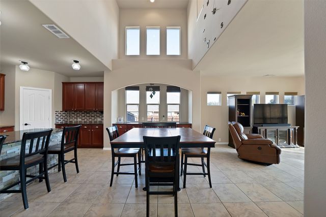 1105 Killian Drive, Mansfield, TX 76063