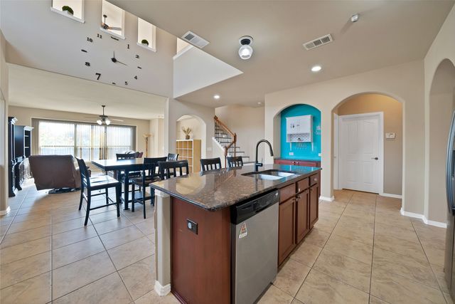 1105 Killian Drive, Mansfield, TX 76063