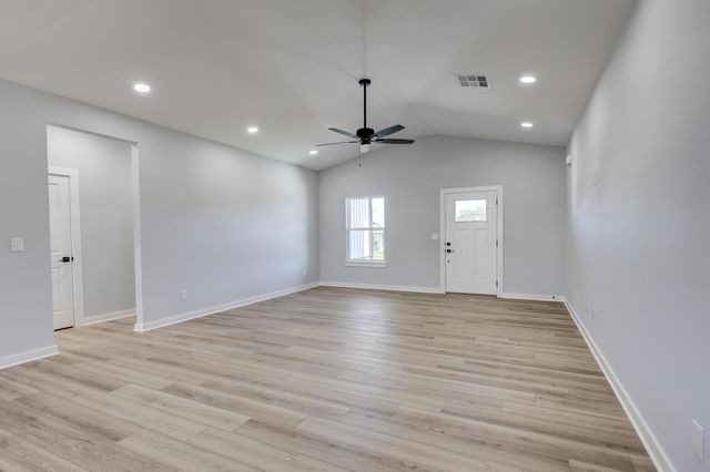 237 Fair Road, Goodman, MO 64843