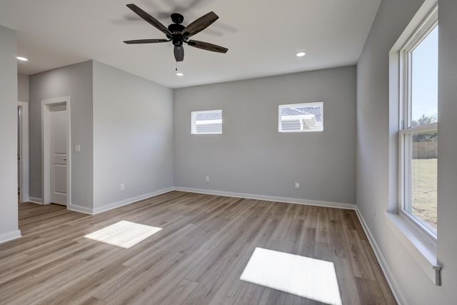 237 Fair Road, Goodman, MO 64843