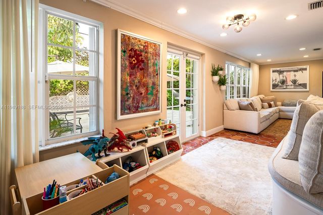 1315 Granada Blvd, Coral Gables, FL 33134