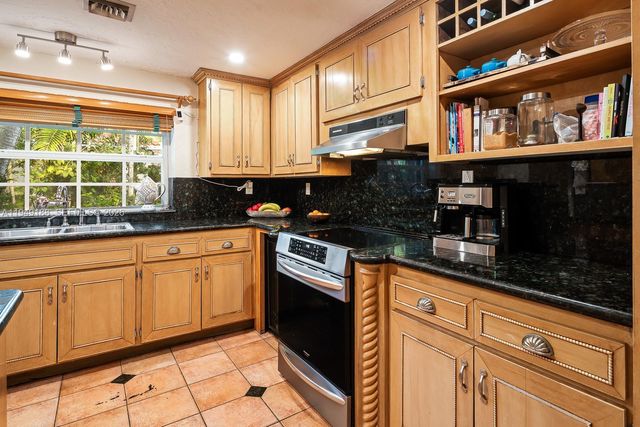 1315 Granada Blvd, Coral Gables, FL 33134