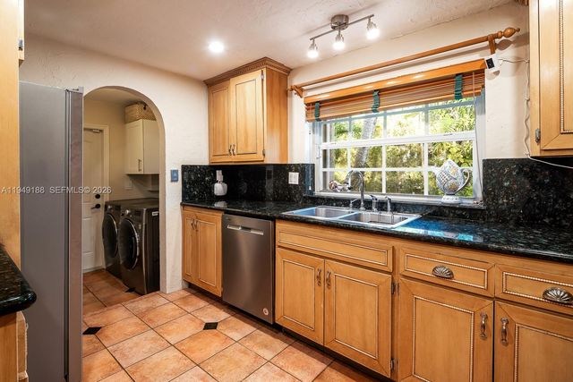 1315 Granada Blvd, Coral Gables, FL 33134