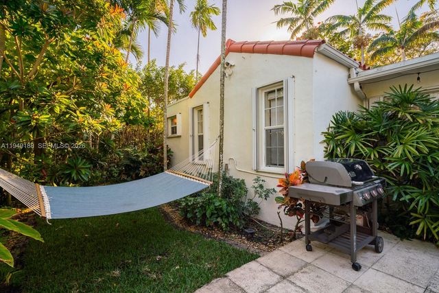 1315 Granada Blvd, Coral Gables, FL 33134