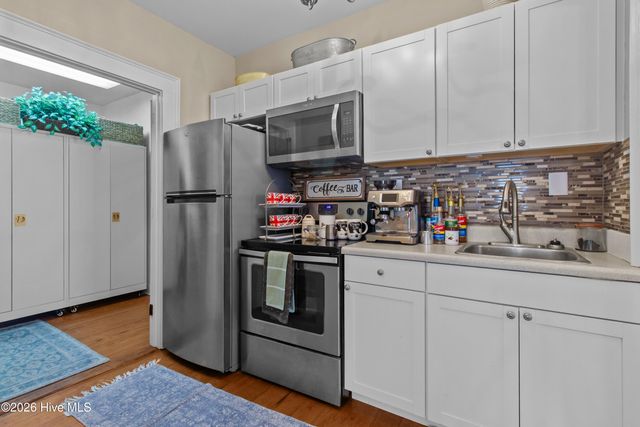 219 Pollock Street, New Bern, NC 28560