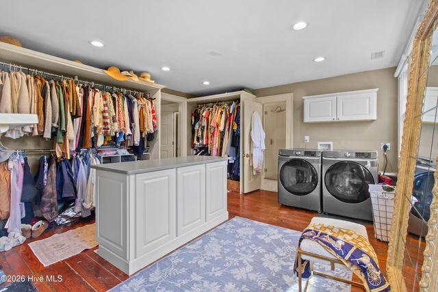 219 Pollock Street, New Bern, NC 28560