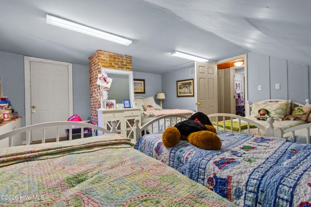 219 Pollock Street, New Bern, NC 28560