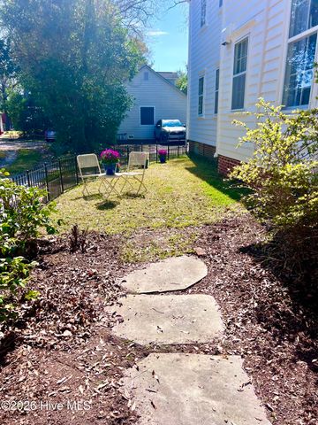 219 Pollock Street, New Bern, NC 28560