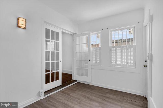 1525 OATES ST NE, Washington, DC 20002