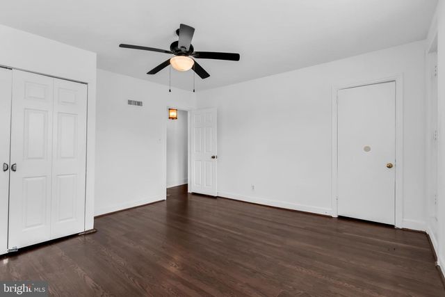 1525 OATES ST NE, Washington, DC 20002