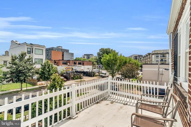 1525 OATES ST NE, Washington, DC 20002