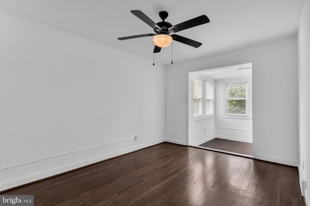 1525 OATES ST NE, Washington, DC 20002