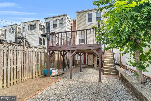 1525 OATES ST NE, Washington, DC 20002