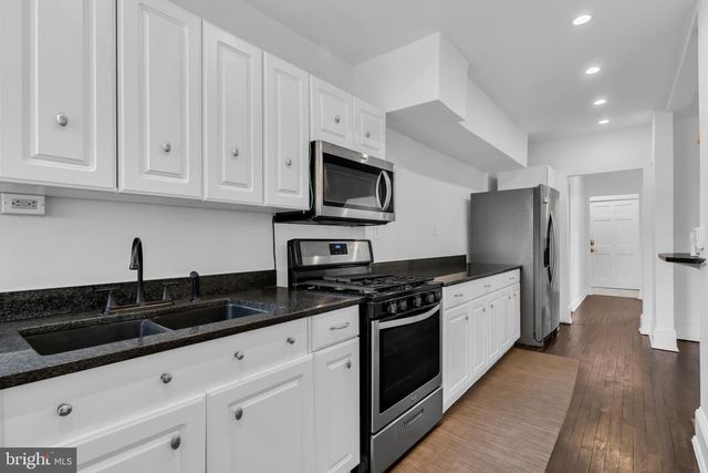 1525 OATES ST NE, Washington, DC 20002